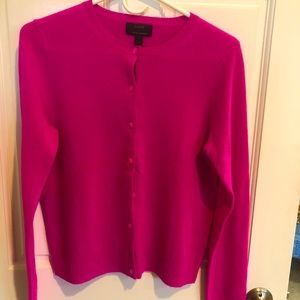 Women’s J Crew pink Italian cashmere cardigan size m